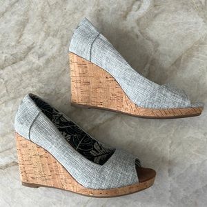 TOMS silver linen wedge